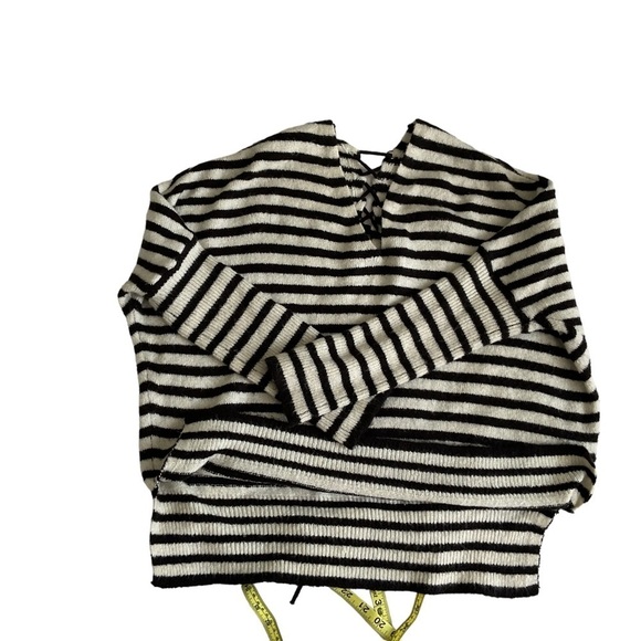 A.N.A black white knit striped sweater with lace up tie back Size Med - Picture 5 of 8